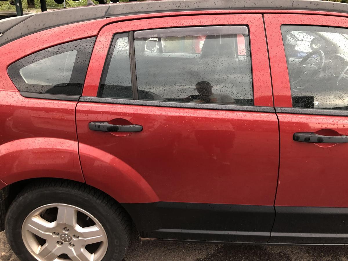 Dodge Caliber PK T&uuml;r hinten rechts Fondt&uuml;r im Rohbau weinrot Anrostungen Falz